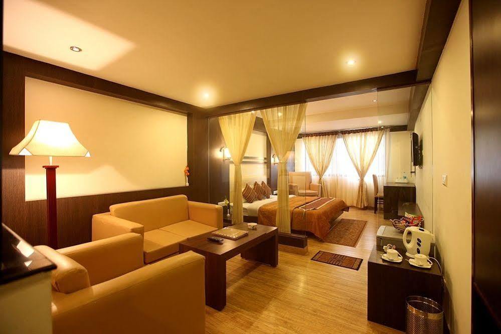 Bridge View Regency Hotel Shimla Ngoại thất bức ảnh