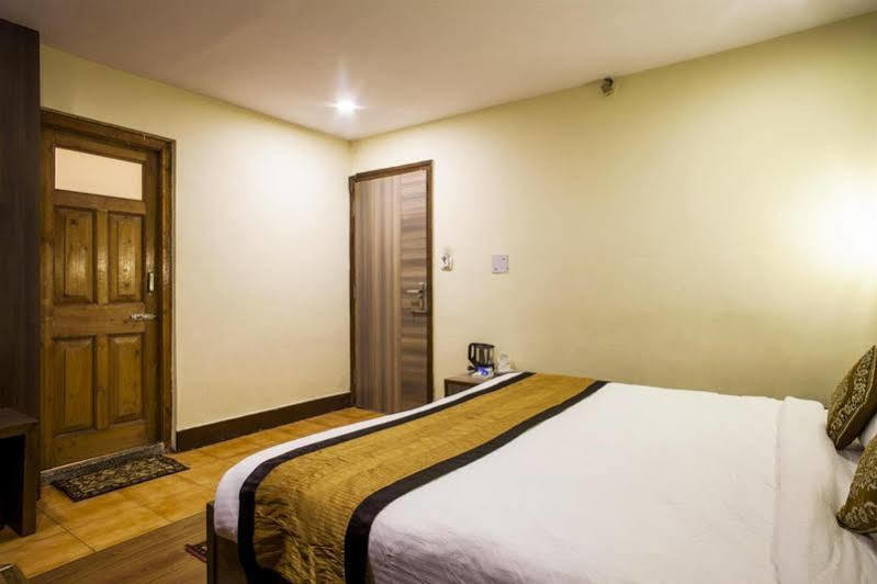 Bridge View Regency Hotel Shimla Ngoại thất bức ảnh